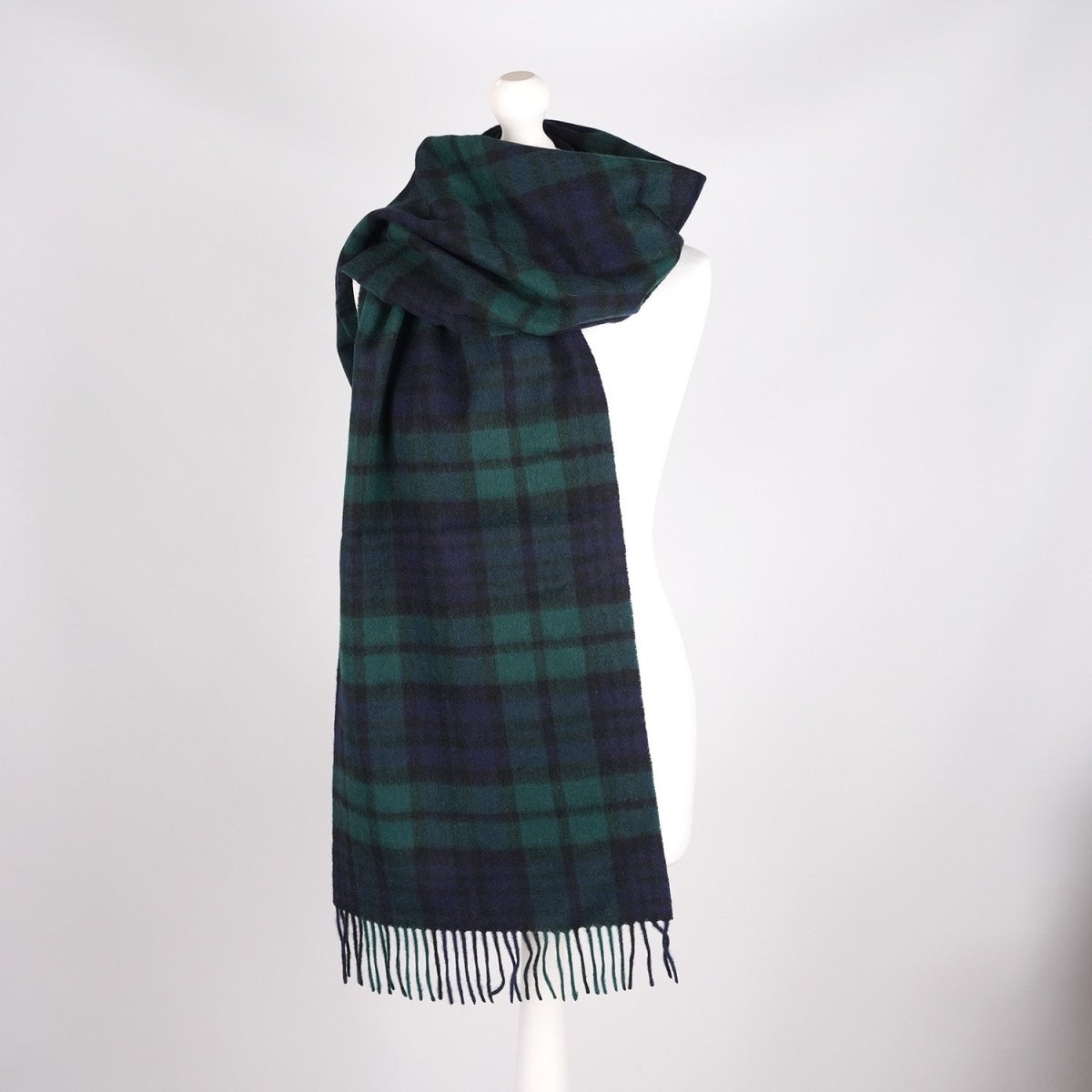 100% Lambswool Wide Scarf Soft Unisex Winter Wrap Heritage of Scotland - Black Watch - Heritage Of Scotland -