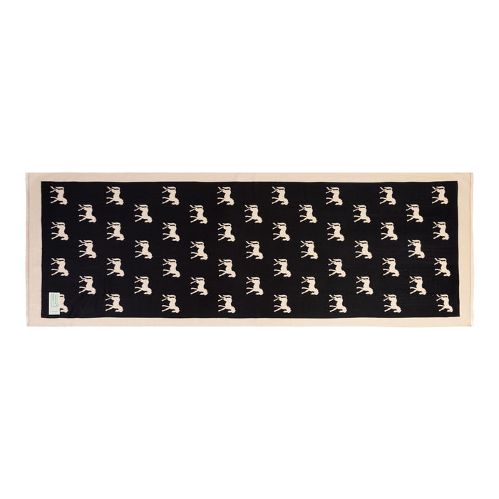 New Horse Super Soft Stole Black/White