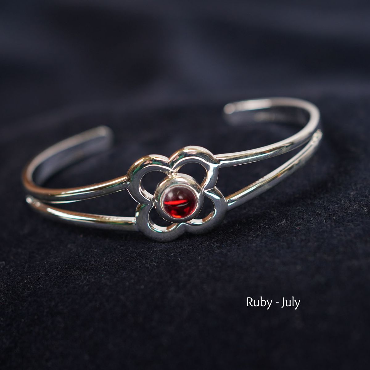 Art Pewter Birthstone Bangle - Silver Plated Pewter - Made in Scotland - July (Ruby) - Heritage Of Scotland -