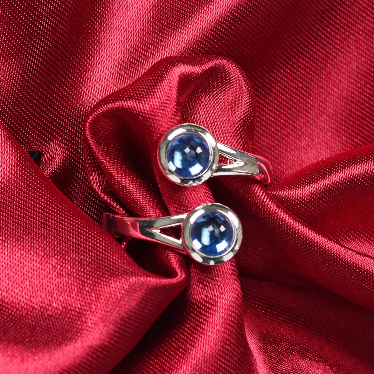 Art Pewter Celtic Birthstone Ring - Silver Plated Pewter - Made in Scotland - September (Sapphire) - Heritage Of Scotland -