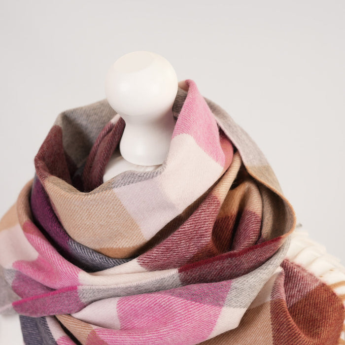 Balmoral 100% Cashmere Woven Scarf Tartans and Checks - Made in Scotland - Heritage Of Scotland - BLOCK CHECK NEW PINK