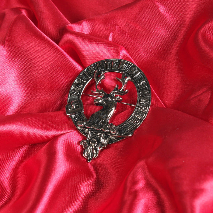 Davidson Clan Badge, Kilt Pin, Lapel Pin, Cufflinks, Keyring/Key Fob & Gift Set — Fine Pewter by Art Pewter — Made in Scotland (Shiny Finish) - Heritage Of Scotland - Badge