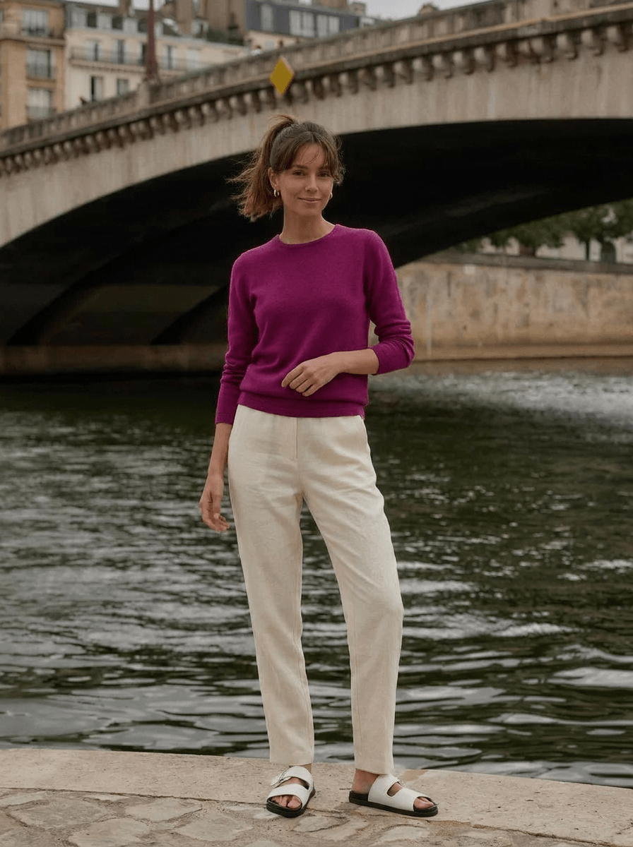 Dunedin Cashmere Women’s 100% Cashmere C-Neck Jumper – Eminence - Heritage Of Scotland - XS