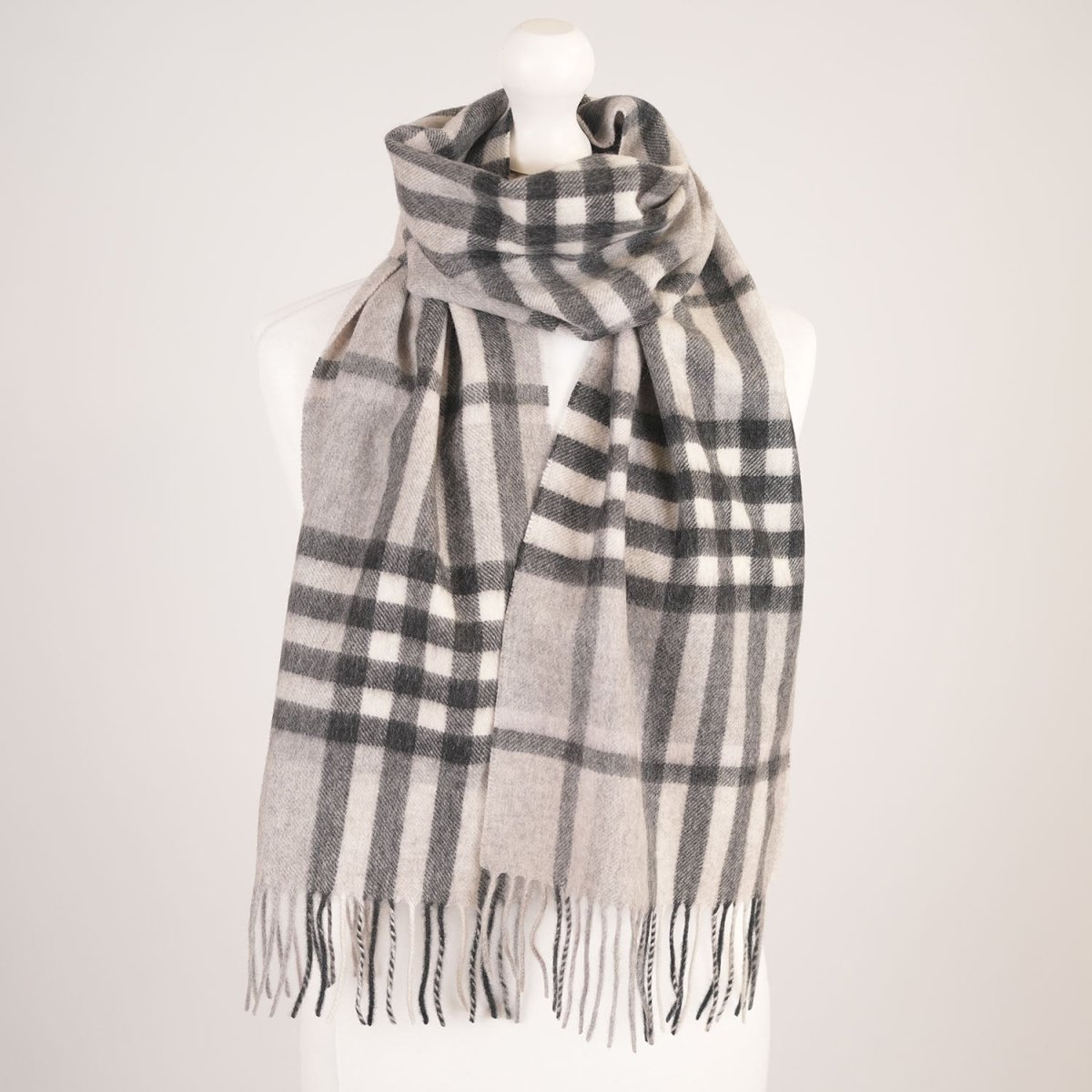 Edinburgh Cashmere Scarf Chequer Tartan - Charcoal and Light Grey - Heritage Of Scotland -