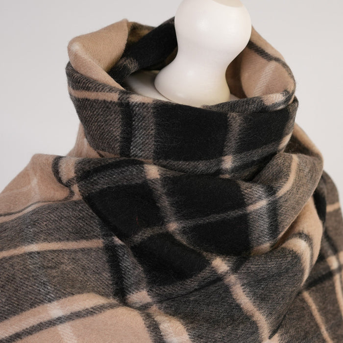 Edinburgh Cashmere Scarf Forrester Black White - Heritage Of Scotland - FORRESTER BLACK WHITE