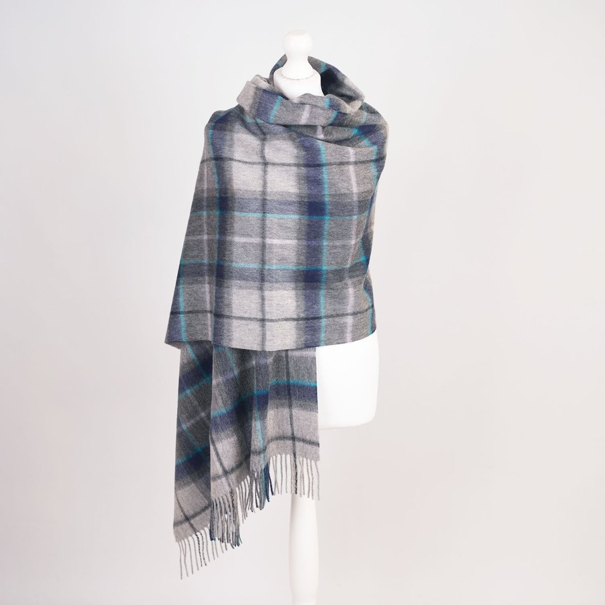 Edinburgh Lambswool Tartan Stole - Soft Luxury Check Wrap with Fringe - Dove and Grey Check - Heritage Of Scotland -