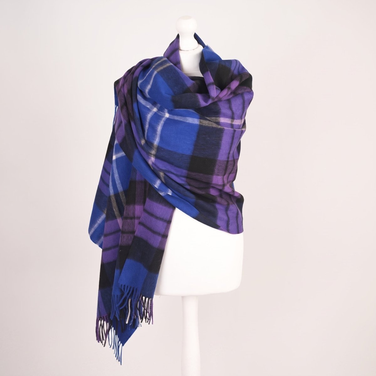 Edinburgh Lambswool Tartan Stole - Soft Luxury Check Wrap with Fringe - Heritage Of Scotland - Heritage Of Scotland -