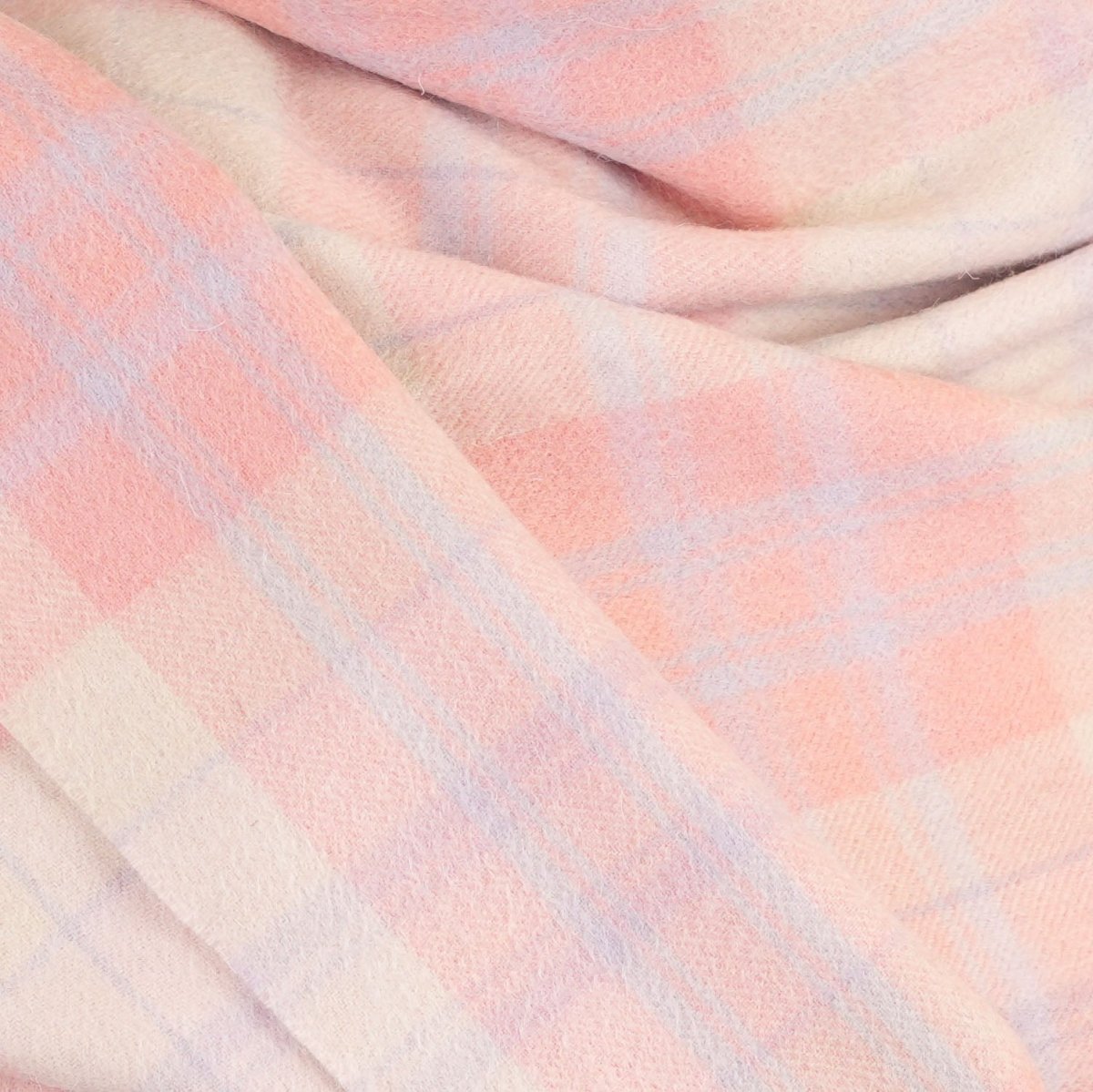 Edinburgh Lambswool Tartan Stole - Soft Luxury Check Wrap with Fringe - Macdonald White Mix - Heritage Of Scotland -