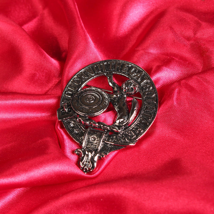 MacBean Clan Badge, Kilt Pin, Lapel Pin, Cufflinks, Keyring/Key Fob & Gift Set — Fine Pewter by Art Pewter — Made in Scotland (Shiny Finish) - Heritage Of Scotland - Badge