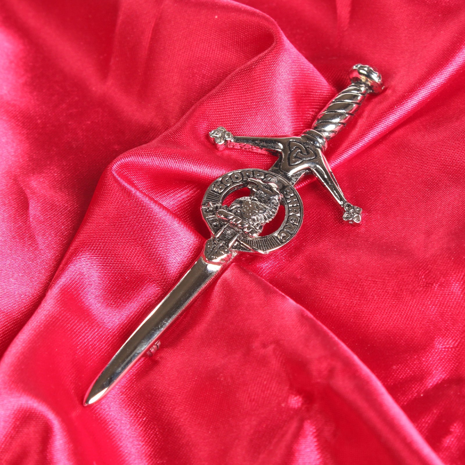 MacNicol Clan Badge, Kilt Pin, Lapel Pin, Cufflinks, Keyring/Key Fob & Gift Set — Fine Pewter by Art Pewter — Made in Scotland (Shiny Finish) - Heritage Of Scotland - Kilt Pin