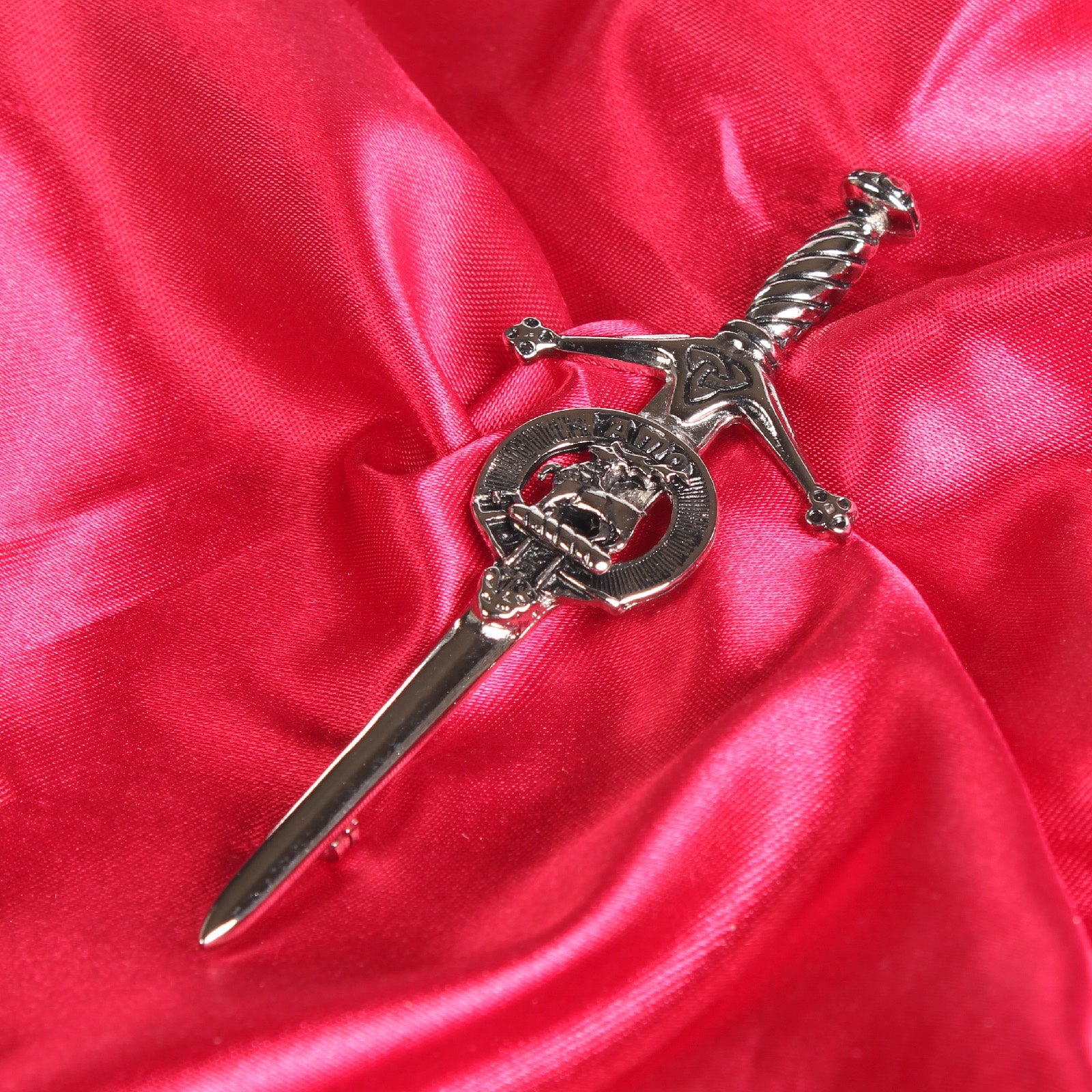 Scott Clan Badge, Kilt Pin, Lapel Pin, Cufflinks, Keyring/Key Fob & Gift Set — Fine Pewter by Art Pewter — Made in Scotland (Shiny Finish) - Heritage Of Scotland - Kilt Pin