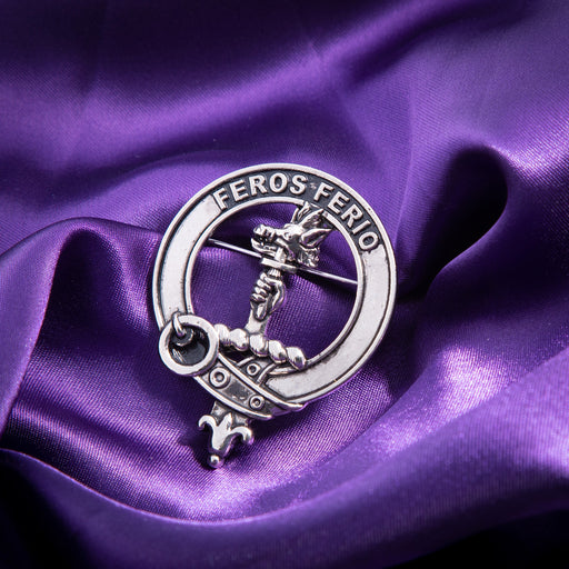 Clan Badge Chisholm - Heritage Of Scotland - CHISHOLM