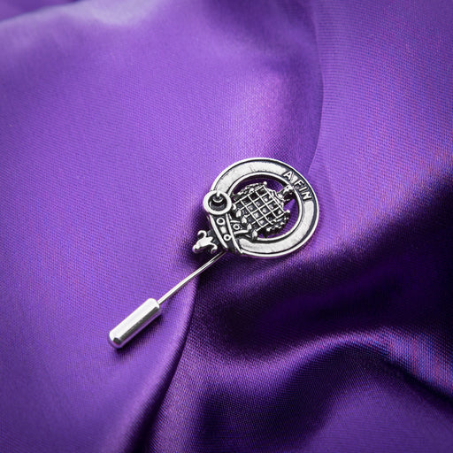 Clan Lapel Pin Ogilvie - Heritage Of Scotland - OGILVIE