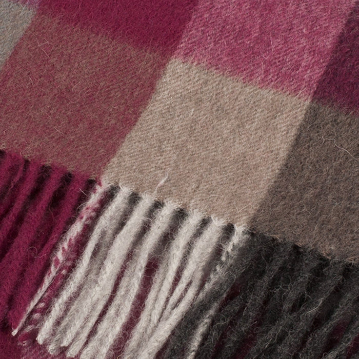 Edinburgh 100% Lambswool Scarf Checkers - Burgundy - Heritage Of Scotland - CHECKERS - BURGUNDY