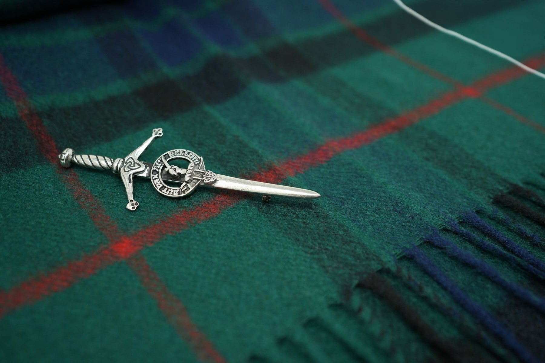Discover the Gunn Tartan – Bold, Historic & Unmistakably Highland - Heritage Of Scotland