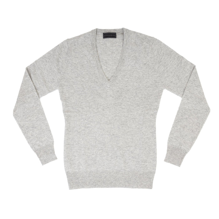 100% Cashmere Alice V Neck Silver Clay - Heritage Of Scotland - SILVER CLAY