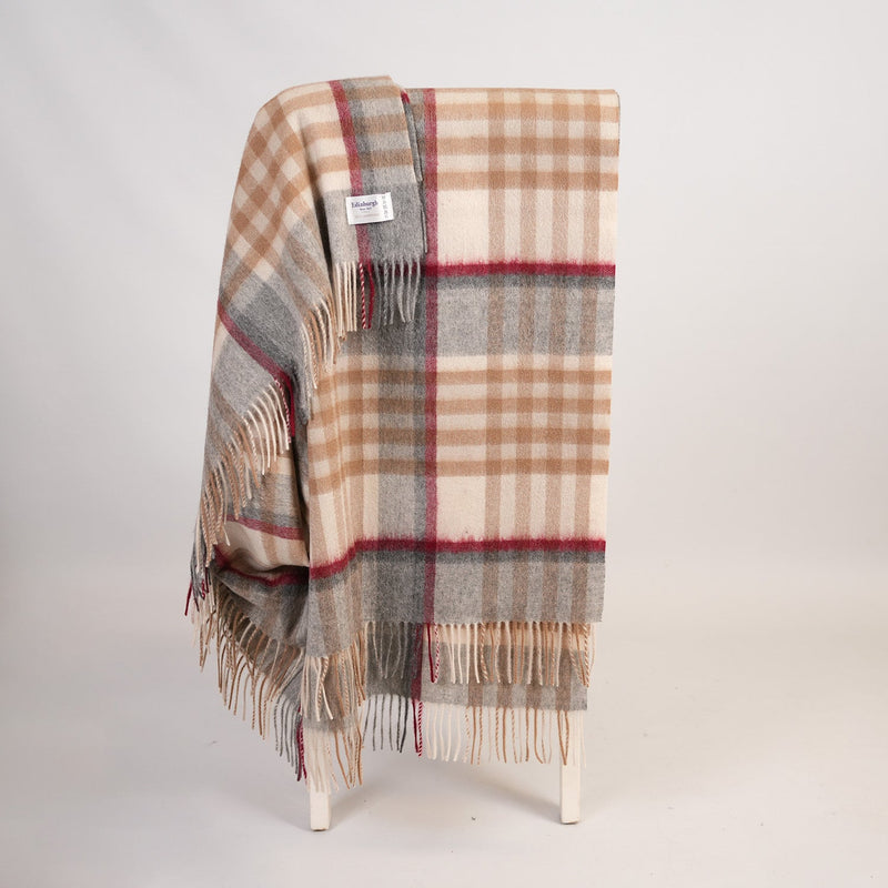 100% Lambswool Blanket – Soft, Warm & Luxury Checked Throw - Heritage Of Scotland - CHEQUER TARTAN LT CAMEL/GREY