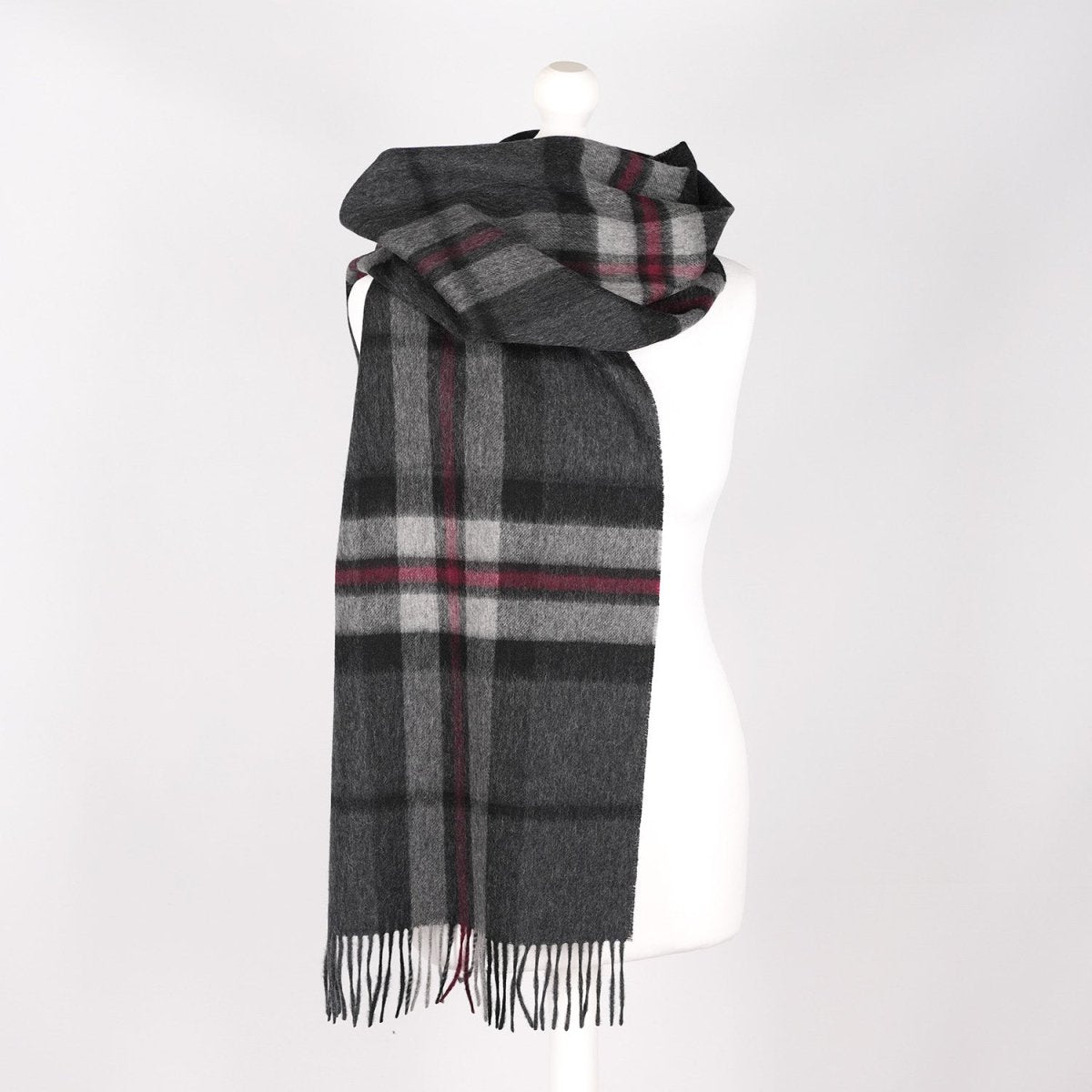 100% Lambswool Wide Scarf Soft Unisex Winter Wrap Heritage of Scotland - Thomson Charcoal - Heritage Of Scotland -