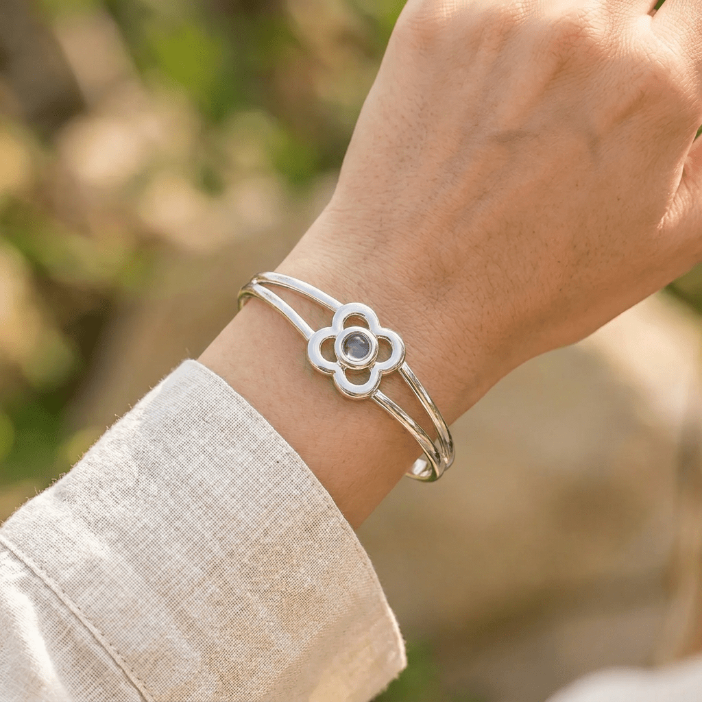 Art Pewter Birthstone Bangle - Silver Plated Pewter - Made in Scotland - December (Turquoise) - Heritage Of Scotland -