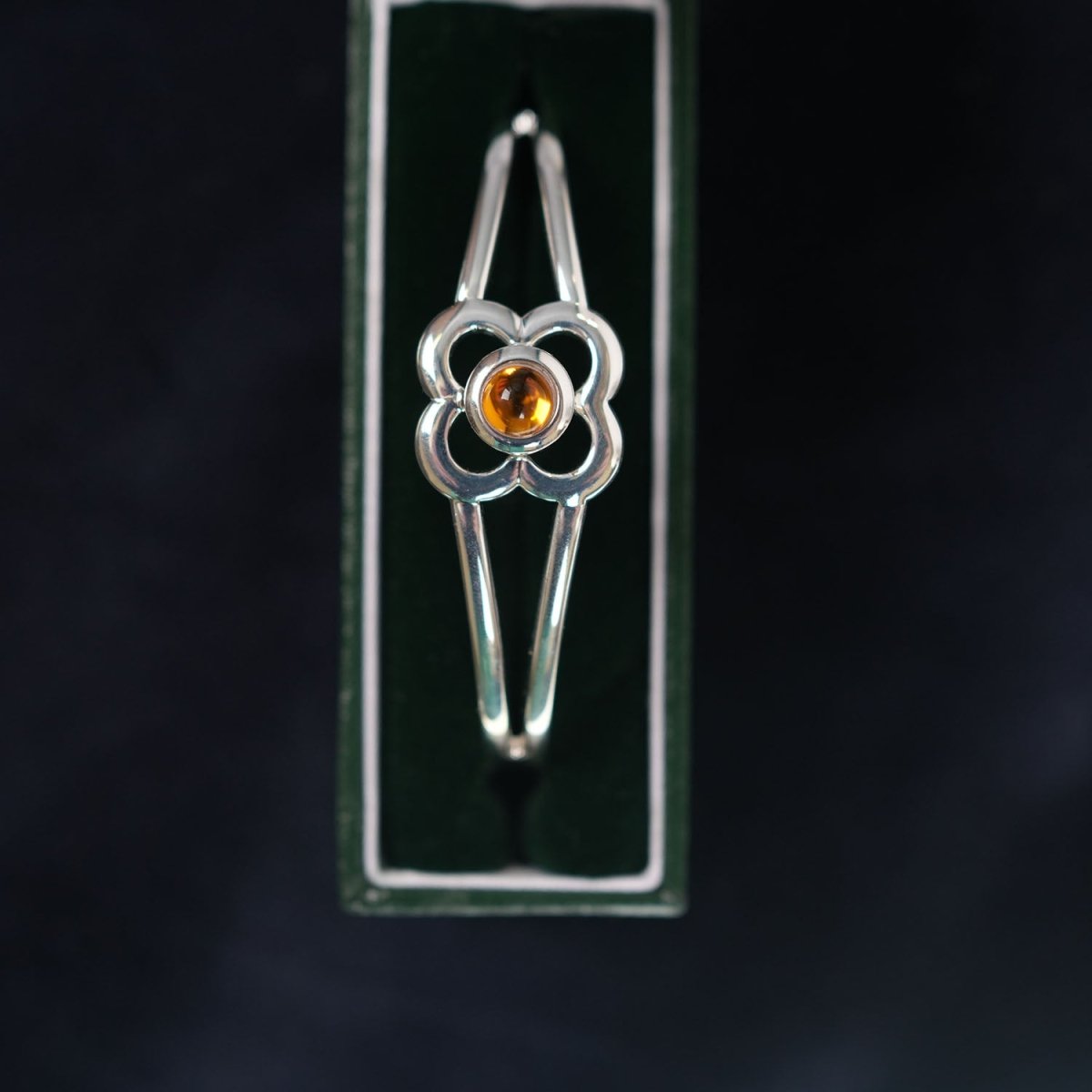 Art Pewter Birthstone Bangle - Silver Plated Pewter - Made in Scotland - November (Topaz) - Heritage Of Scotland -
