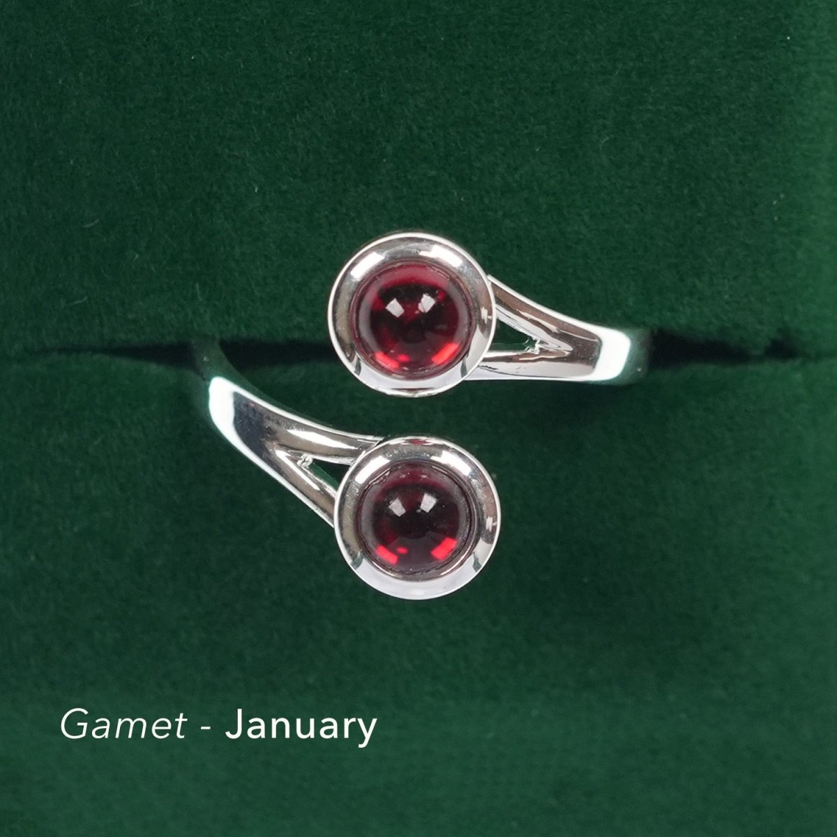 Art Pewter Celtic Birthstone Ring - Silver Plated Pewter - Made in Scotland - January (Gamet) - Heritage Of Scotland -