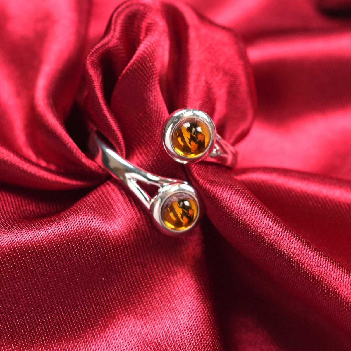 Art Pewter Celtic Birthstone Ring - Silver Plated Pewter - Made in Scotland - November (Topaz) - Heritage Of Scotland -