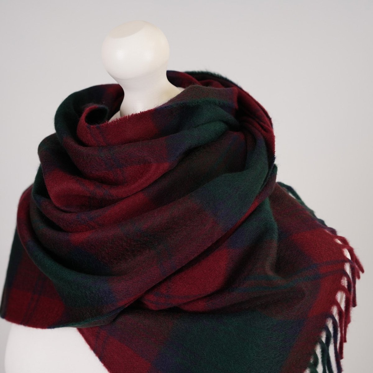 Balmoral 100% Cashmere Woven Scarf Tartan and Checks - Made in Scotland - LINDSAY - Heritage Of Scotland -