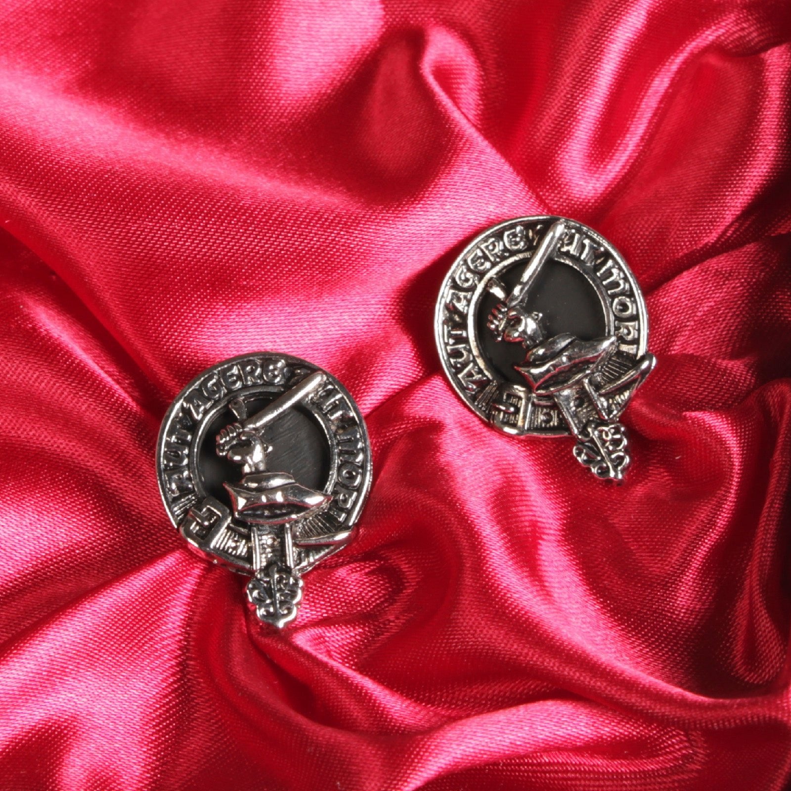 Barclay Clan Badge, Kilt Pin, Lapel Pin, Cufflinks, Keyring/Key Fob & Gift Set — Fine Pewter by Art Pewter — Made in Scotland (Shiny Finish) - Heritage Of Scotland - Cufflinks