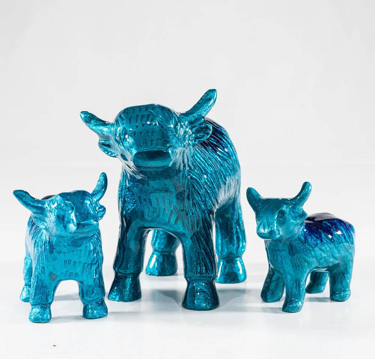 Brushed Aqua Highland Cow Xl - Heritage Of Scotland - AQUA