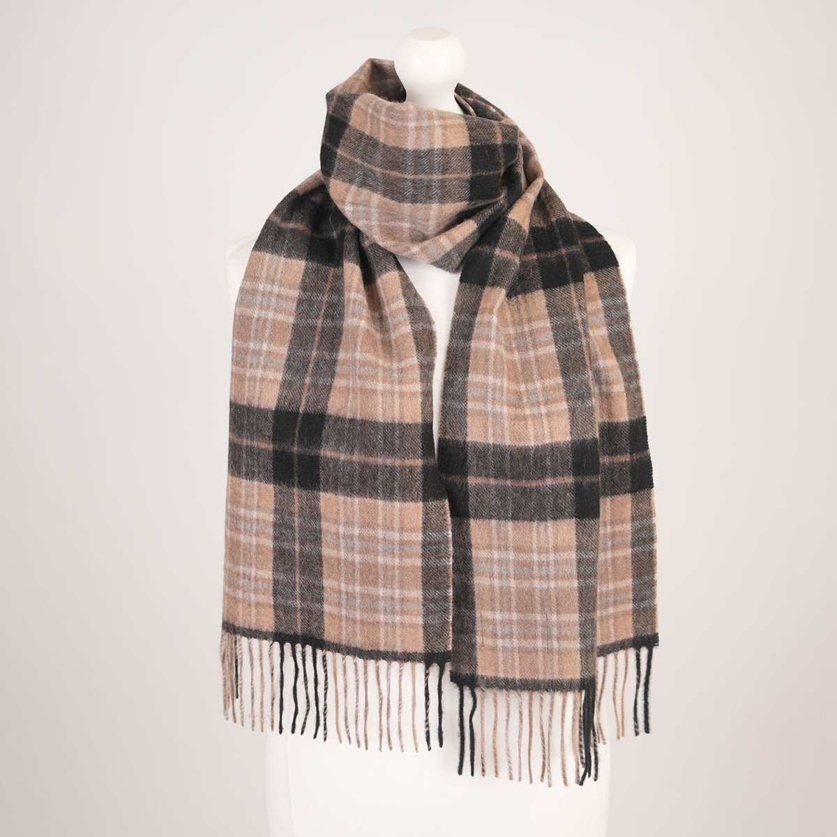 Edinburgh 100% Cashmere Scarf – Soft Warm Luxure Scarf - Mackellar Black - Heritage Of Scotland -