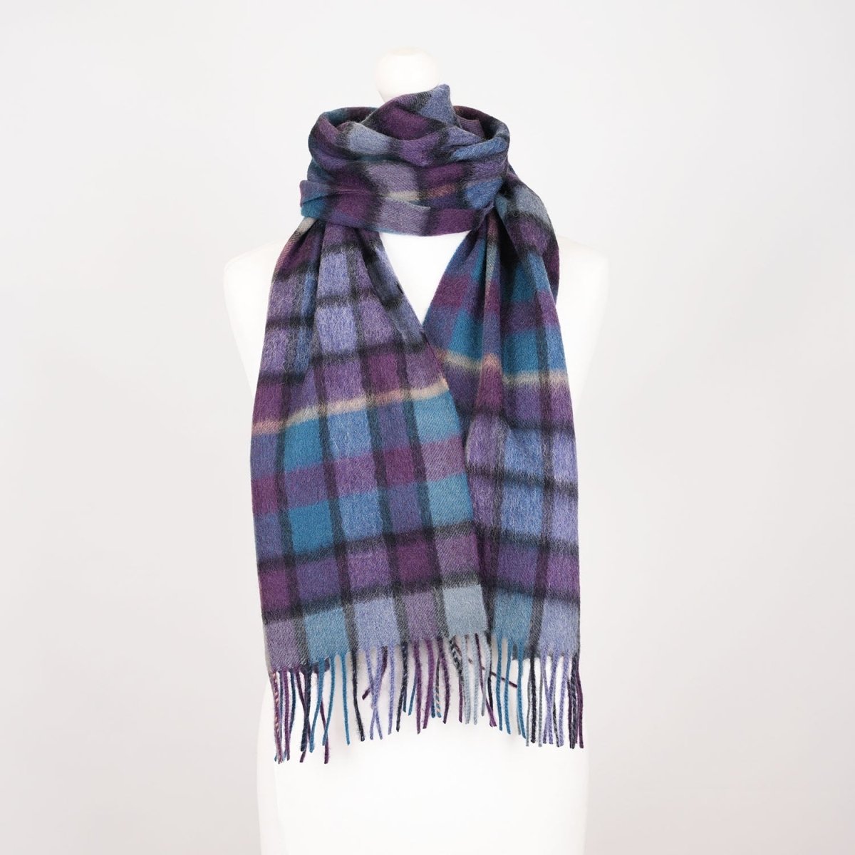 Edinburgh 100% Lambswool Scarf – Premium Soft Wool Wrap - Artillery Check Navy - Heritage Of Scotland -