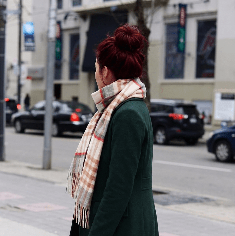 Edinburgh 100% Lambswool Scarf – Premium Soft Wool Wrap - Chequer Tartan Light Camel and Grey - Heritage Of Scotland -