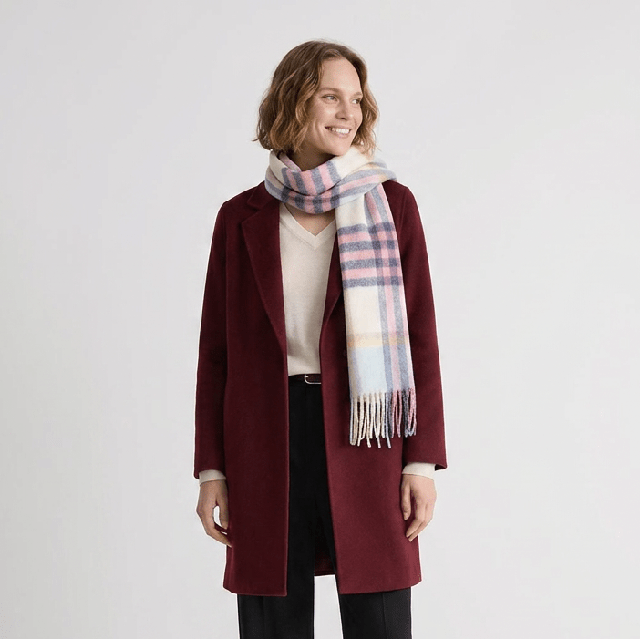 Edinburgh 100% Lambswool Scarf - Premium Soft Wool Wrap - Pastel Pink - Heritage Of Scotland -