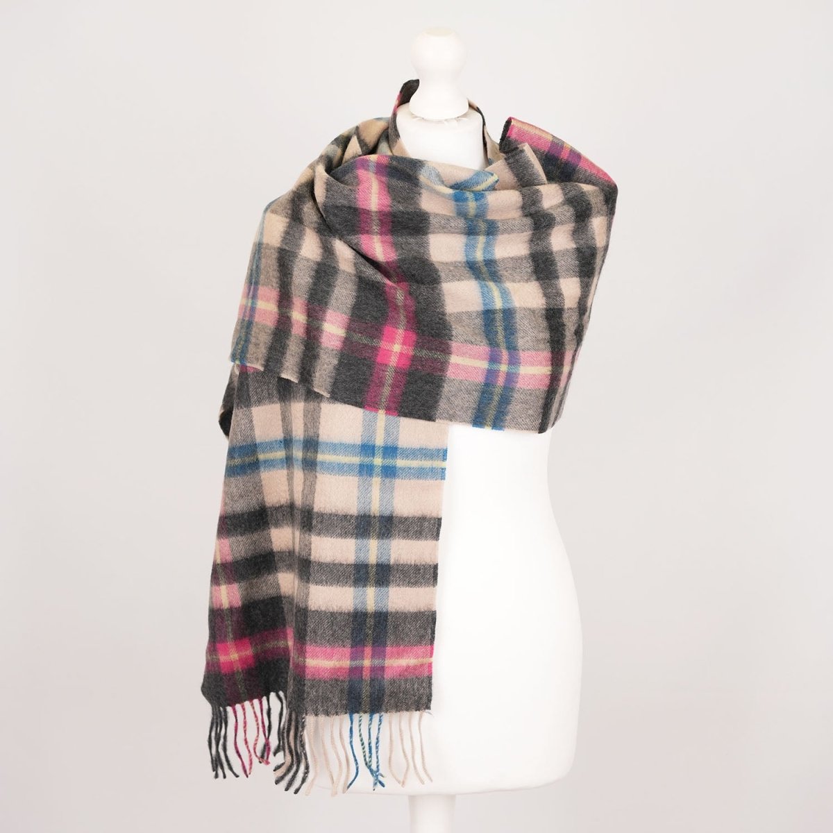 Edinburgh 100% Pure Cashmere Wide Scarf – Luxury Oversized Wrap - Mile Check - Pearl/Pewter - Heritage Of Scotland -