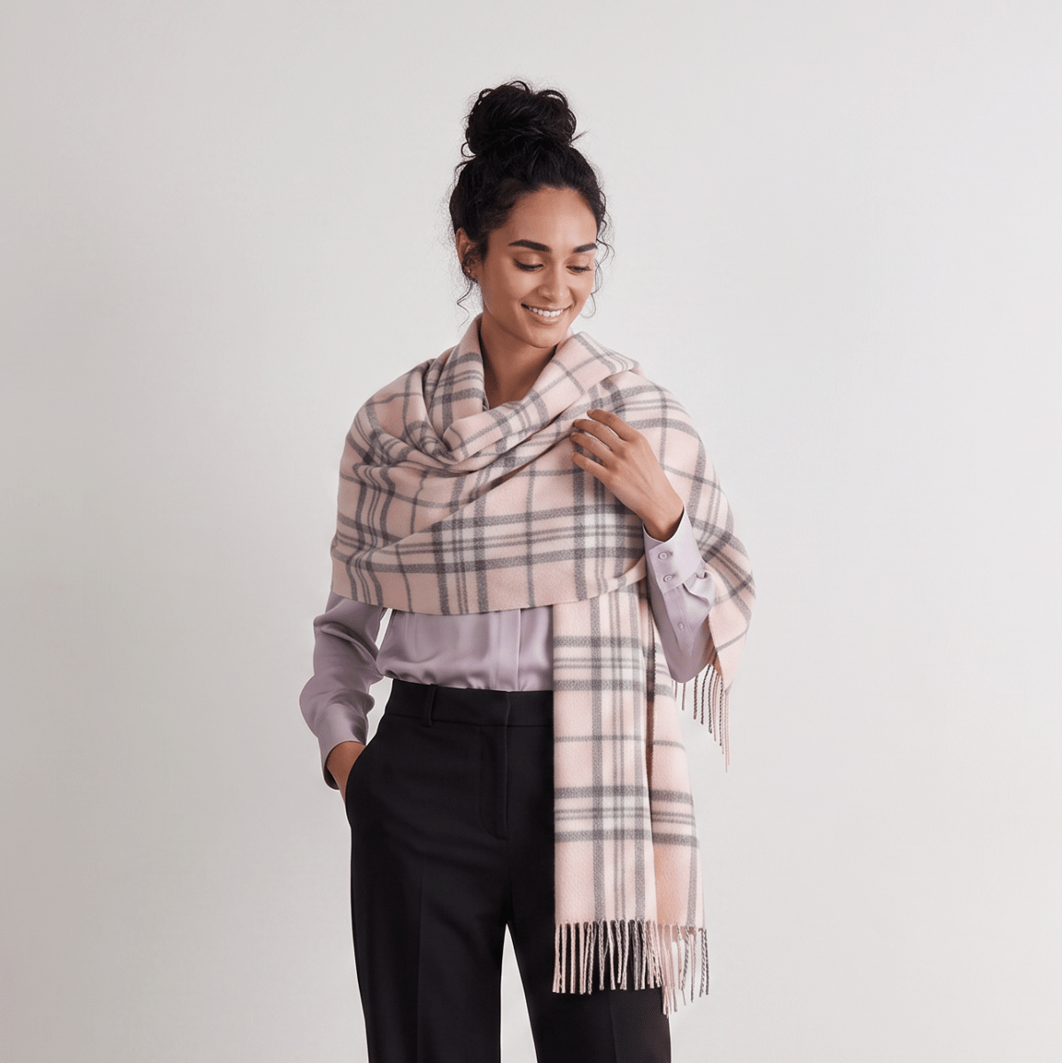 Edinburgh Lambswool Tartan Stole - Soft Luxury Check Wrap with Fringe - Thomson Pale Pink - Heritage Of Scotland -