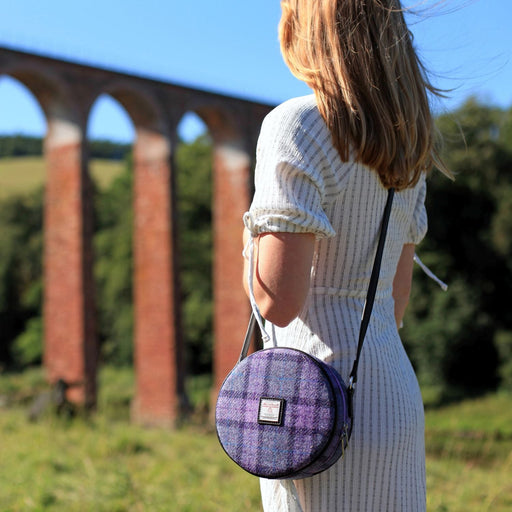 Harris Tweed Bannock Round Bag - Stylish Wool Round Shoulder Bag - Heritage Of Scotland - MacLeod Tartan (COL015)