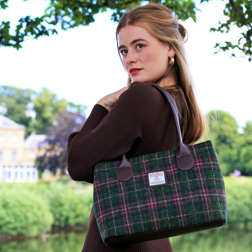 Harris Tweed Cassley Classic Handbag - Elegant Tartan Shoulder Bag - Heritage Of Scotland - MacLeod Tartan (COL015)