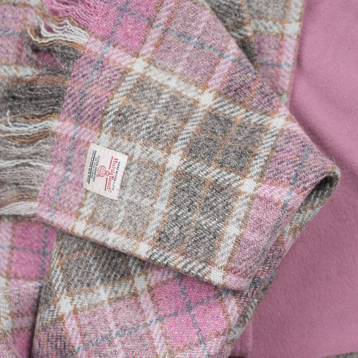 Harris Tweed Fringed Scarf with Fleece Back - Soft Pink Buchanan - Heritage Of Scotland -