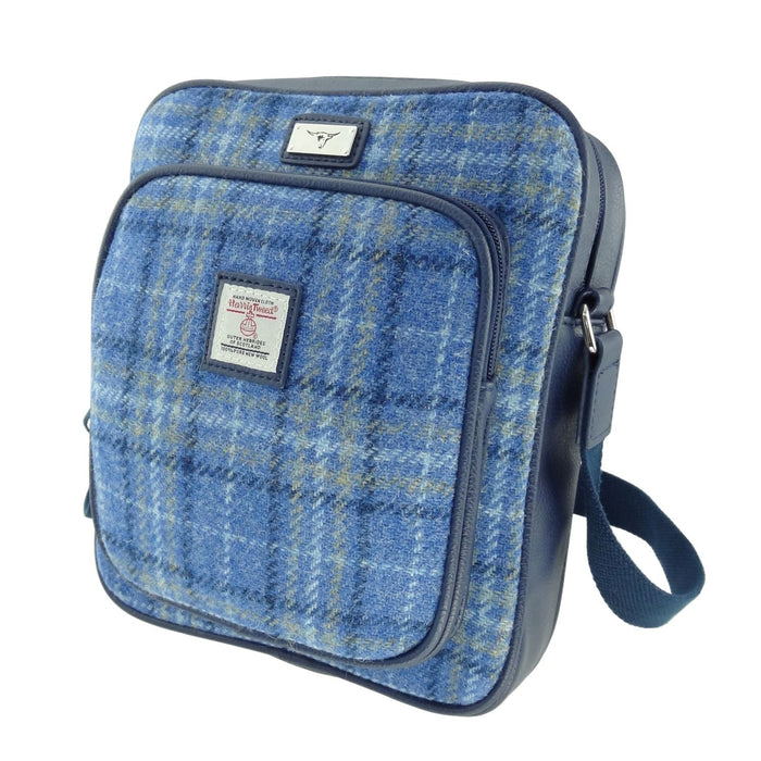Harris Tweed Tay Travel Bag – Stylish Scottish Day Bag - Heritage Of Scotland - Light Blue Check (COL129)