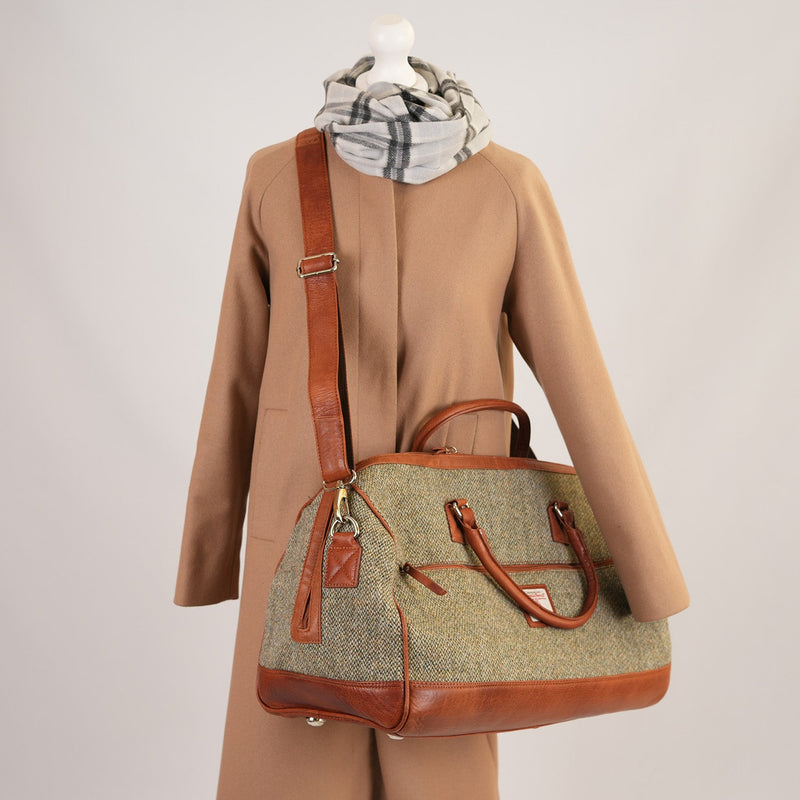 HT LEATHER WEEKENDER BAG - Heritage Of Scotland - GREEN & WHITE BARLEYCORN / TAN