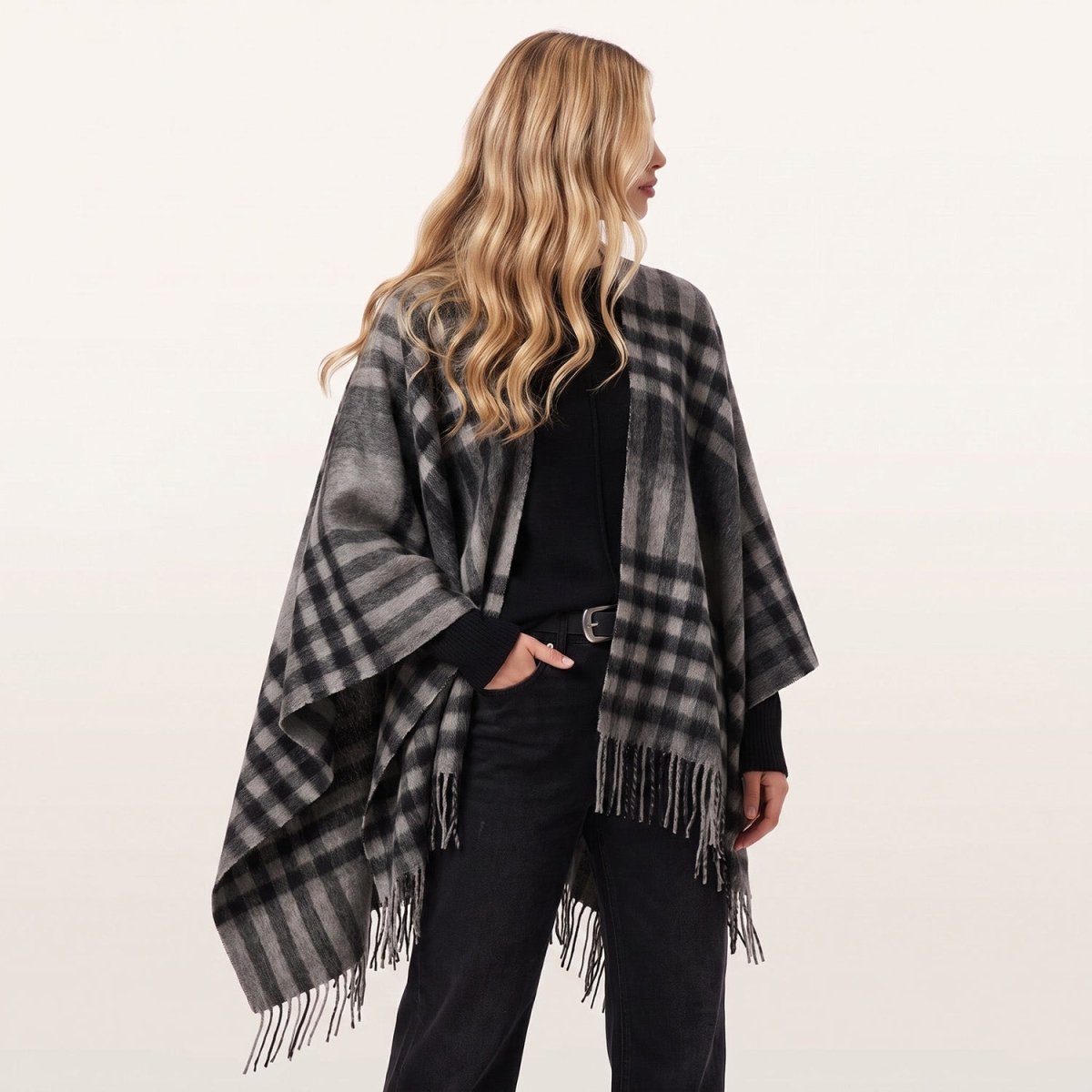 Ladies Mini Cape Edinburgh 100% Lambswool - Chequer Tartan Dark Grey - Heritage Of Scotland -