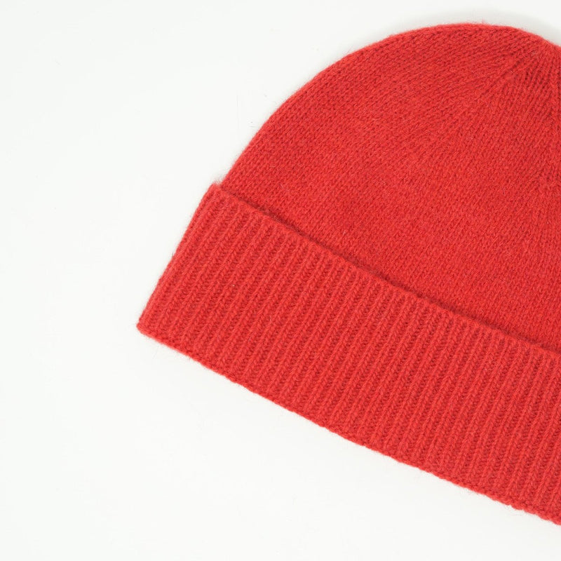 Ladies Plain Lambswool Mix Beanie Crimson Red - Heritage Of Scotland - Crimson Red