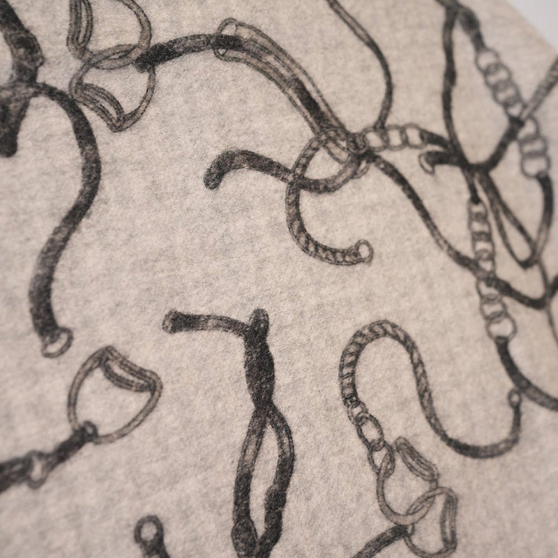 Luxury Chain Print Cashmere Cape - GREY - Heritage Of Scotland -