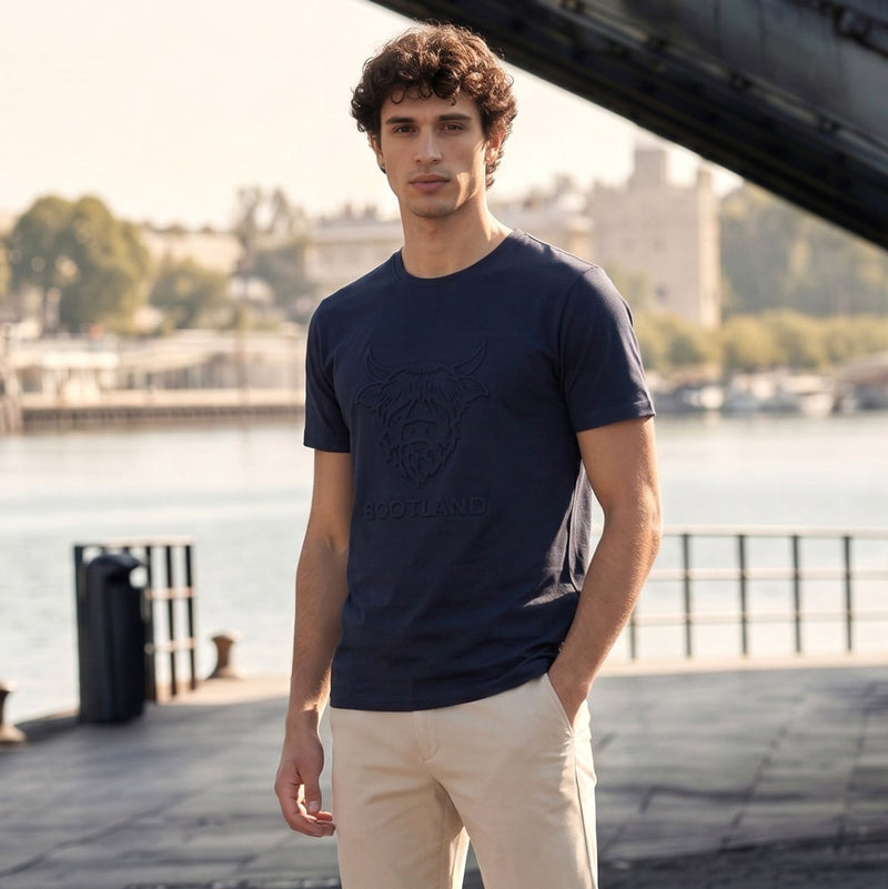 Men's Scotland Cow Embossed T-Shirt Navy - Heritage Of Scotland - S