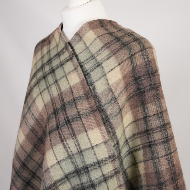 Mini Me Children’s Cape Edinburgh Lambswool - Macdonald Lt Green Mix - Heritage Of Scotland - MACDONALD LT GREEN MIX