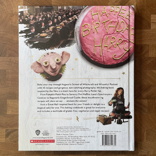 Official Harry Potter Baking Book - Heritage Of Scotland - NA