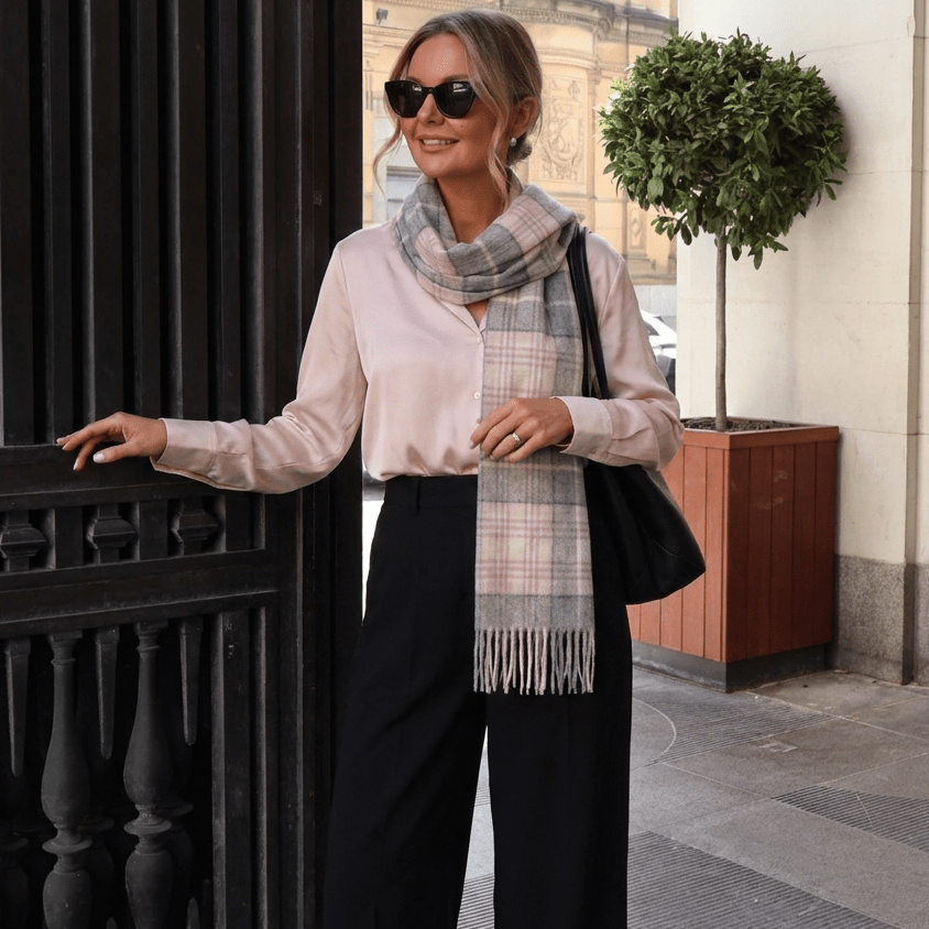 Premium 100% Pure Cashmere Wide Fringed Scarf - MACKELLAR PINK - Heritage Of Scotland -