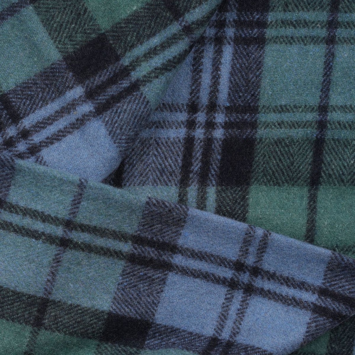 Scottish Highland Tartan Wool Blend Blanket Throw - CAMPBELL CLAN - Heritage Of Scotland -