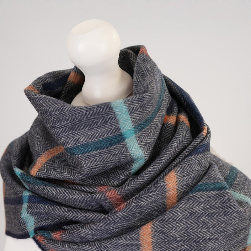 Tartan Weaving Mill 100% Cashmere Scarf - FALA NAVY - Heritage Of Scotland -