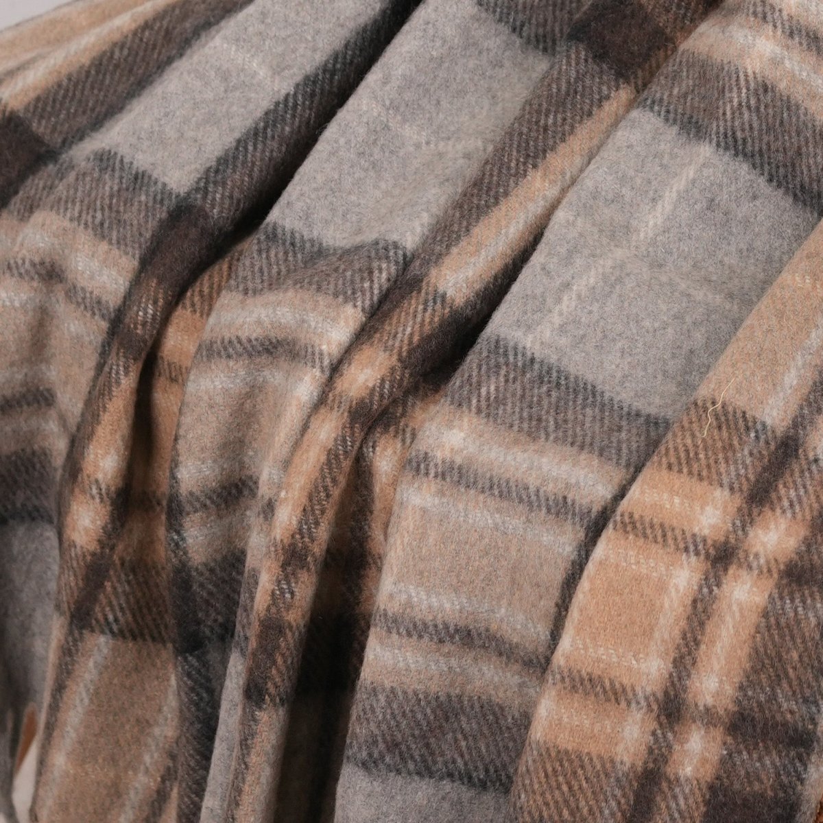 Tartan Wool Blend Blanket Throw – Soft Plaid Sofa & Bed Blanket - Mackellar Natural - Heritage Of Scotland -